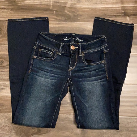 American Eagle Outfitters boot cut jeans - Picture 2 of 5